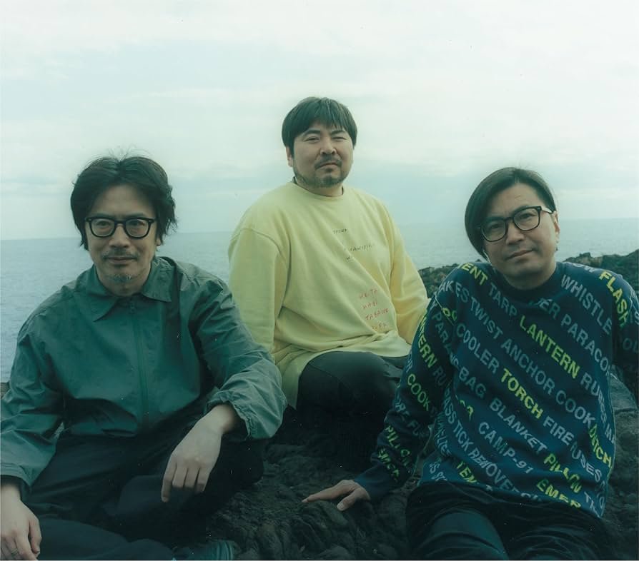 Amazon.co.jp: 感覚は道標 [生産限定盤] - くるり [2CD + GOODS